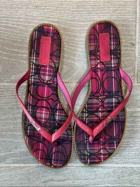 Coach Devlynn Pink Plaid Thong Sandals with Signature Logo Sz 9B
